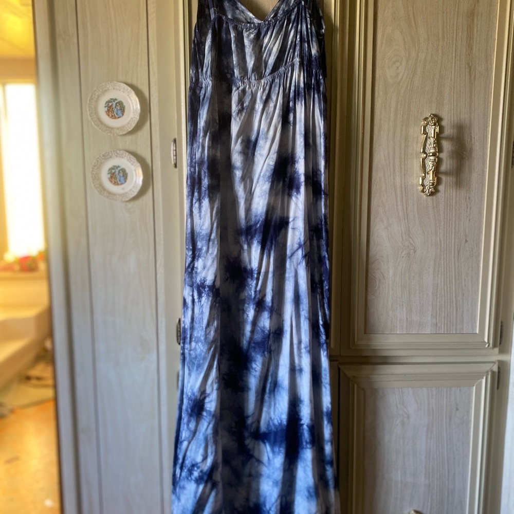 C & C California size M maxi dress - Picture 2 of 2